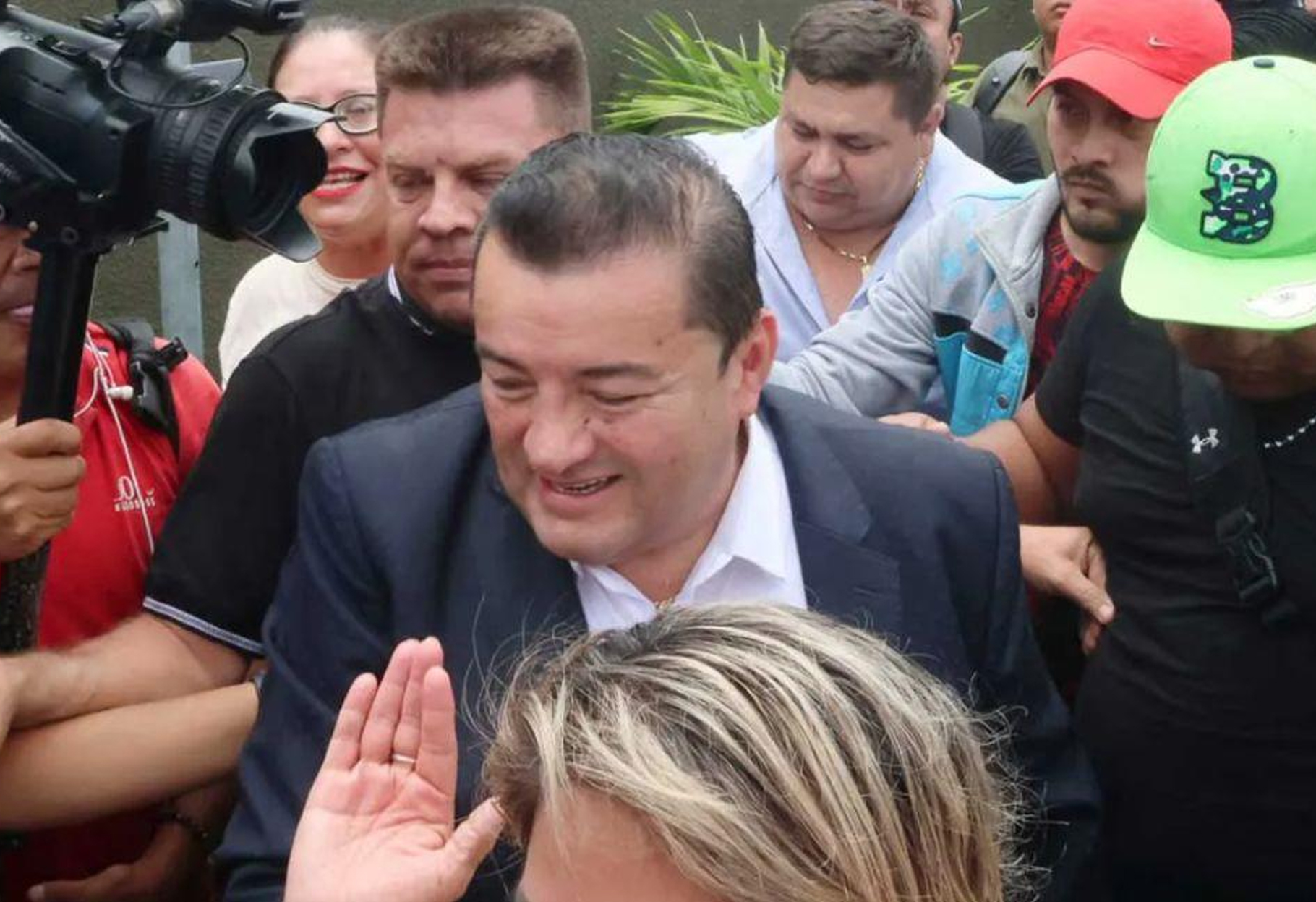 JUEZ DEFINIRÁ SITUACIÓN JURÍDICA DE JHONNY FERNÁNDEZ