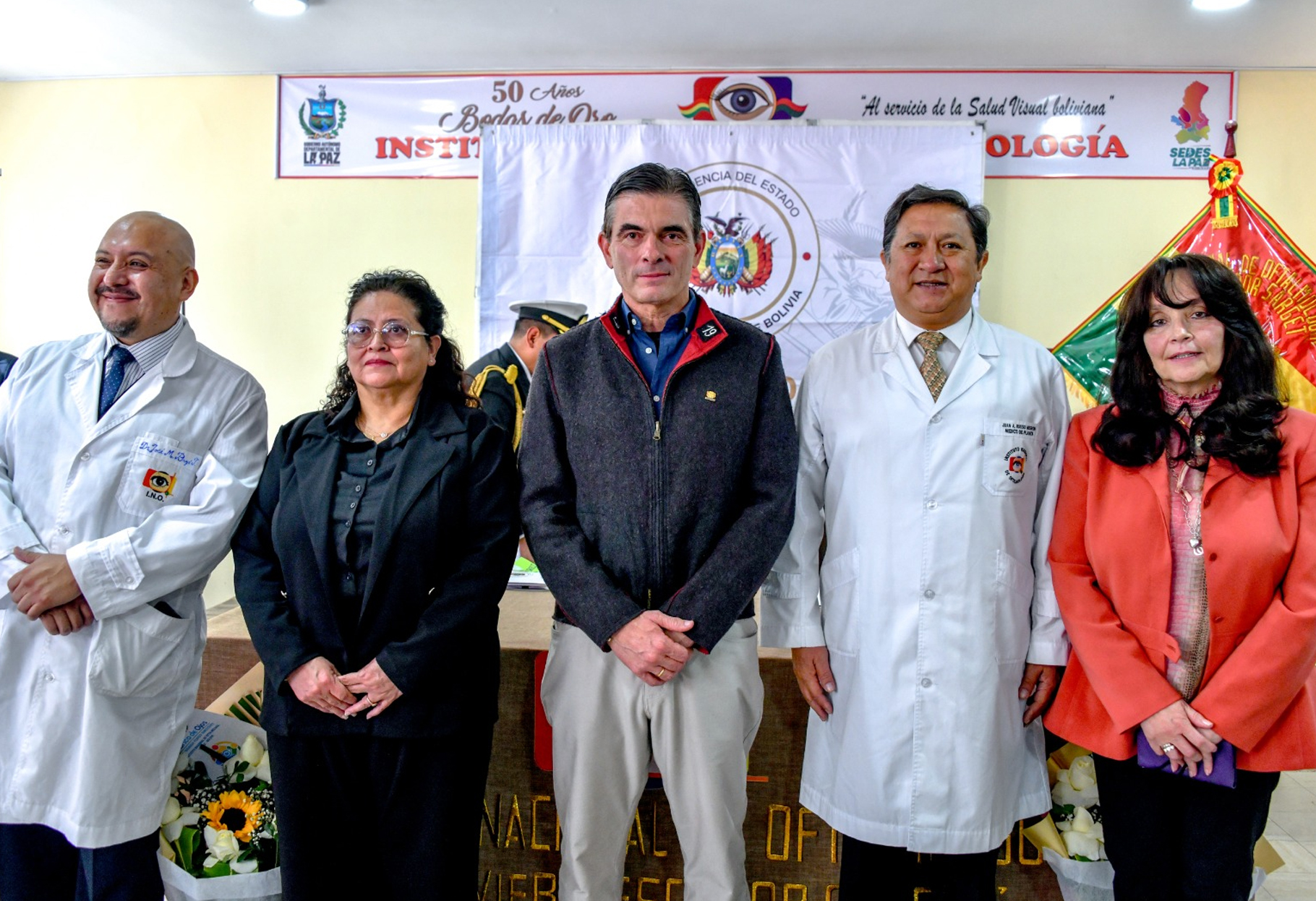 PRESIDENTE PAZ INAUGURA BANCO DE OJOS INO: “UNA NUEVA LUZ PARA BOLIVIA”