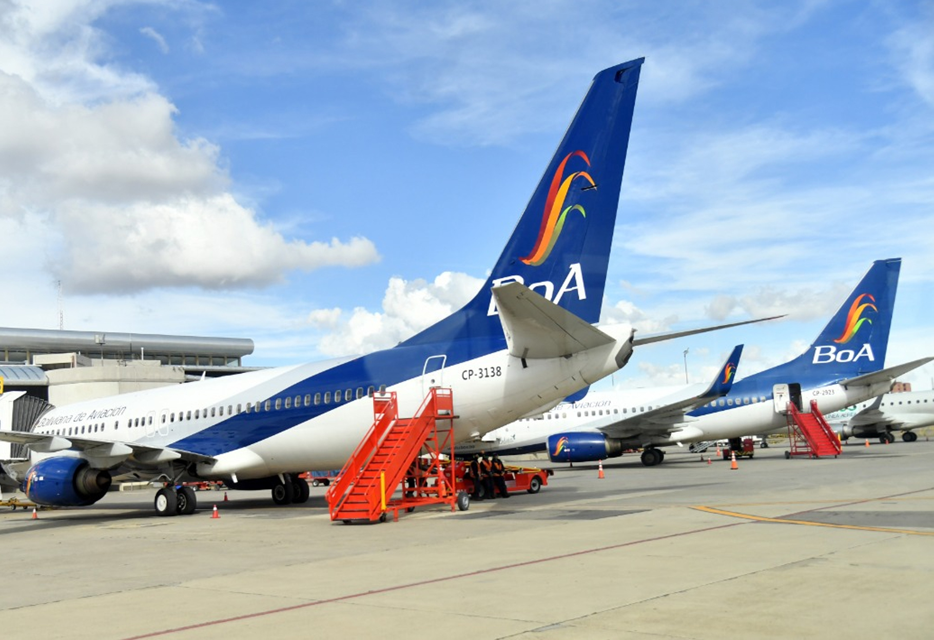 GOBIERNO ANUNCIA QUE BOA CONTARÁ CON UNA FLOTA DE 18 AVIONES HASTA NOVIEMBRE